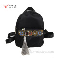 Mini mochila de nailon impermeable con bordado étnico hecho a mano